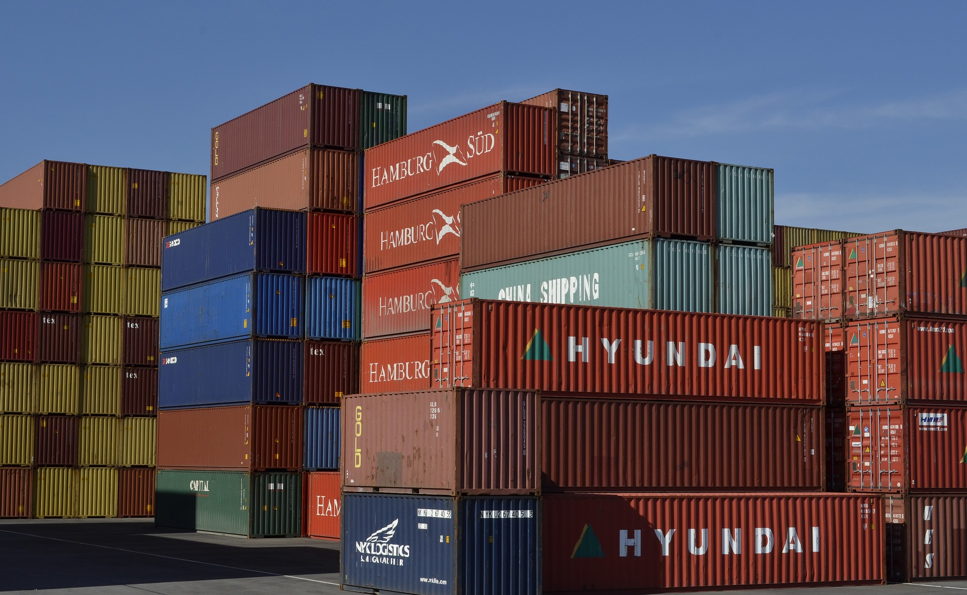 container-789488_1920 container-789488_1920